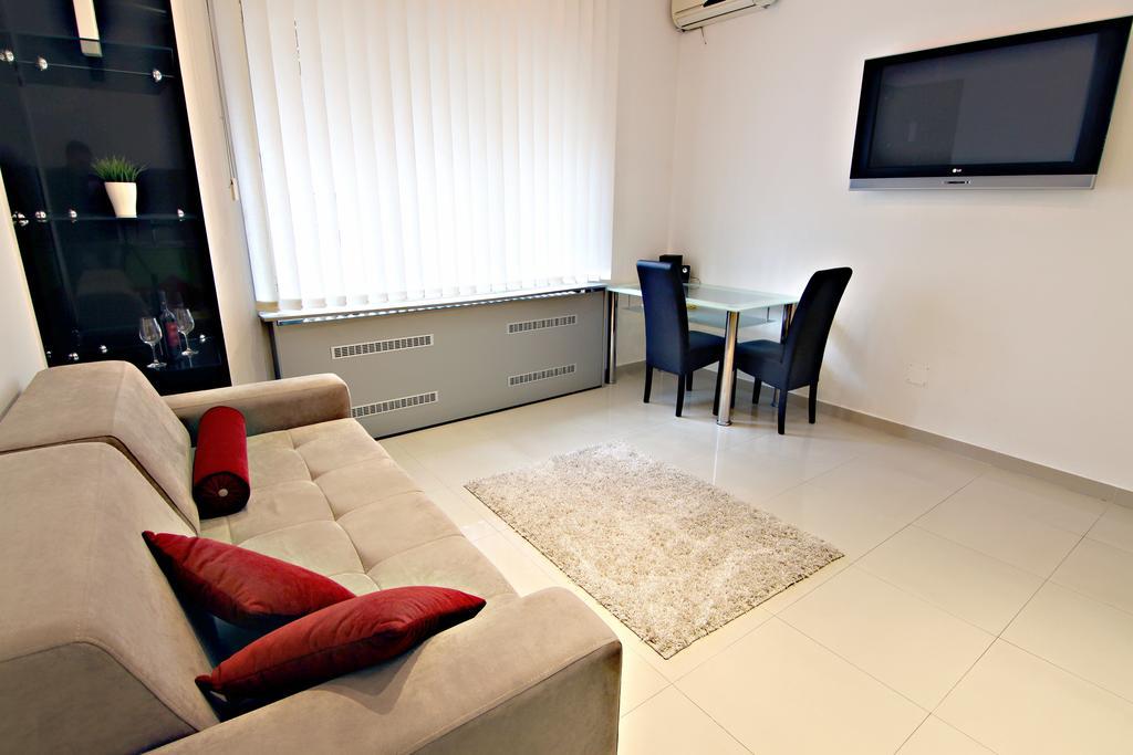 City Centre Apartment Nowy Sad Zewnętrze zdjęcie